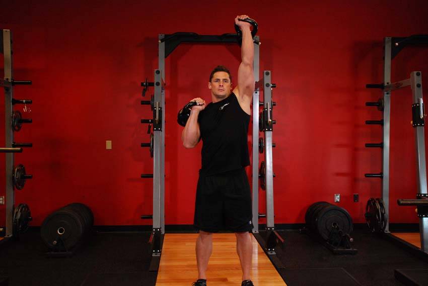 Alternating Kettlebell Press step 2