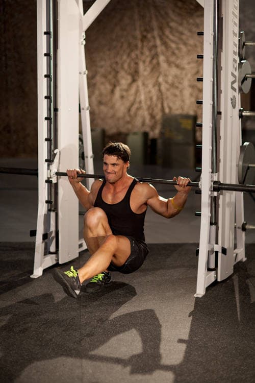 Smith Machine Pistol Squat step 2